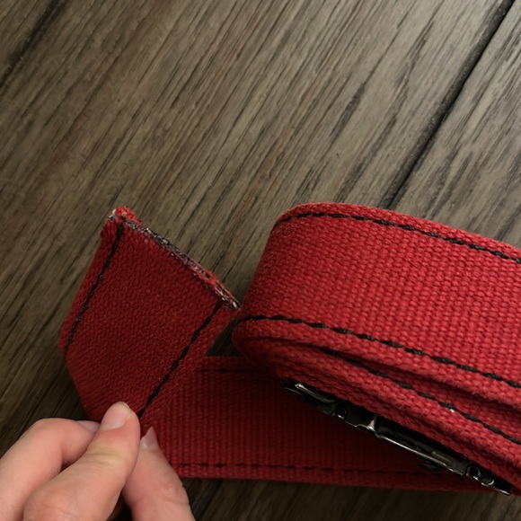 Red Spitfire Belt - Picture 4 of 4